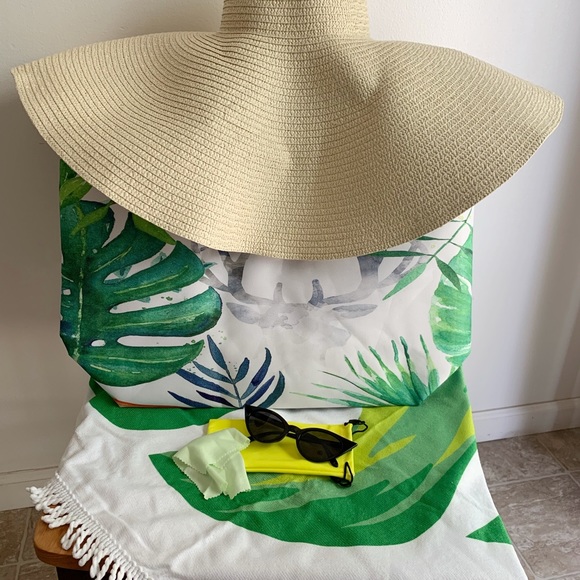 Palm Leaf Beach Bundle (4 piece set)